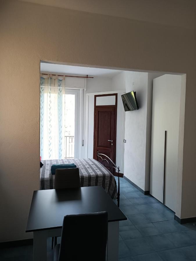 Villa Caribe Affittacamere Monterosso al Mare Ngoại thất bức ảnh